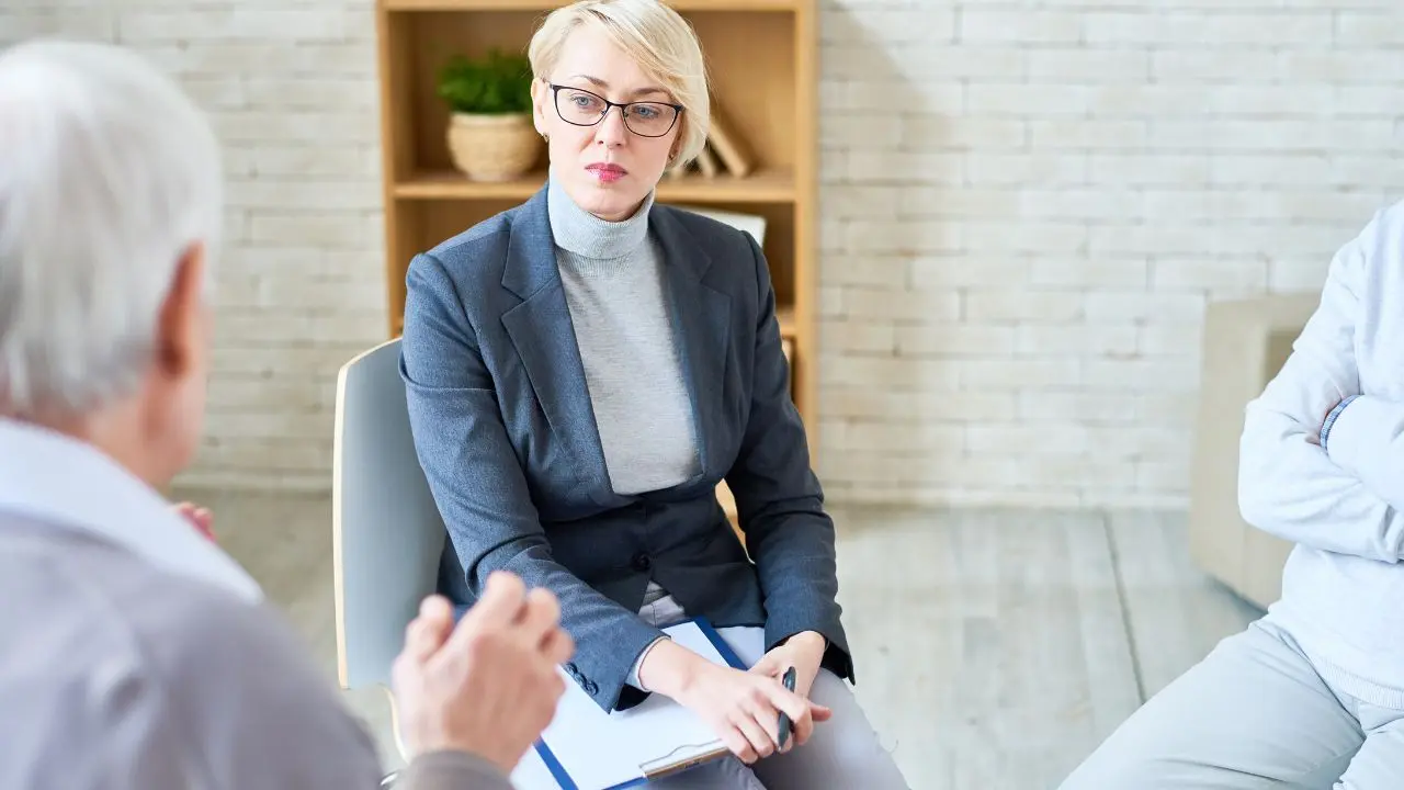 Quais são as áreas de atuação para especialistas na Terapia Cognitivo-Comportamental?